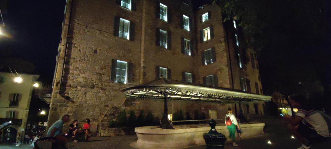 Nxt Station Deluxe Apartment Bergamo Exterior foto