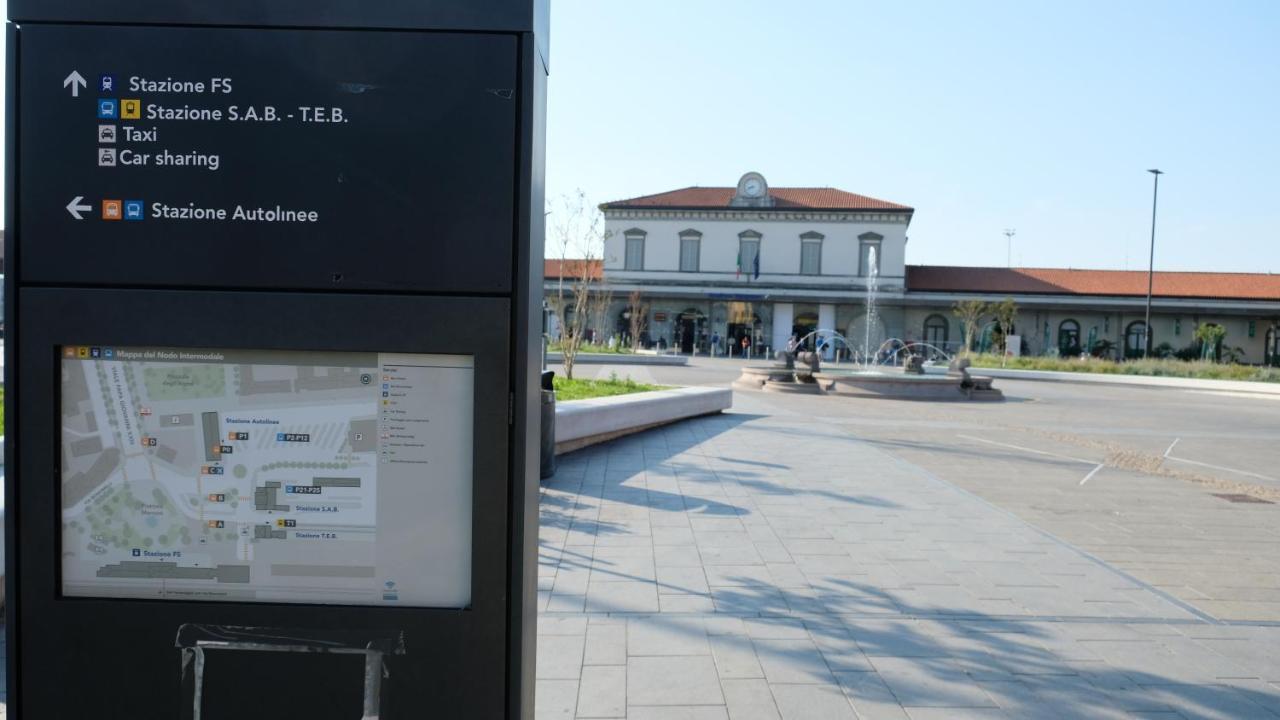 Nxt Station Deluxe Apartment Bergamo Exterior foto